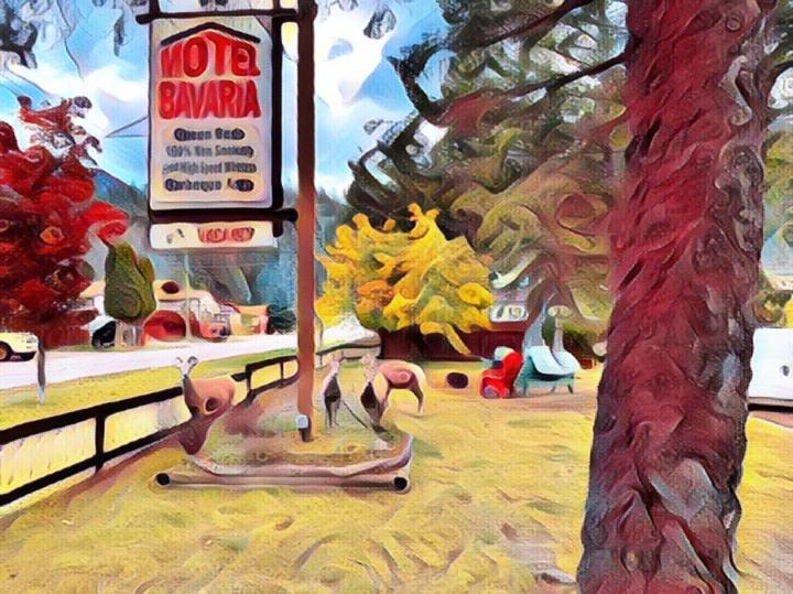Motel Bavaria Radium Hot Springs